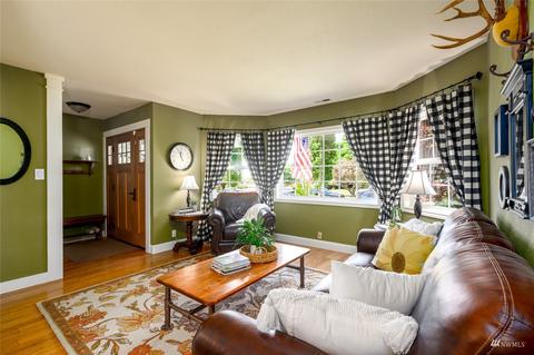 1205 Rucker Ave, Everett, WA 98201 photo 4
