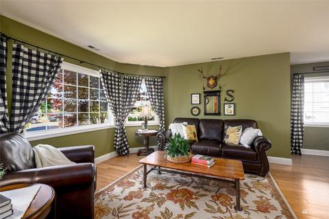 1205 Rucker Ave, Everett, WA 98201 photo 5