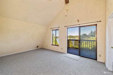 71 E Barbary Dr, Grapeview, WA 98546 photo 16