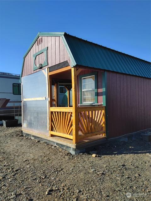 123 White Rock Rd, Oroville, WA 98844