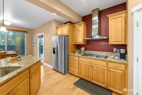 1402 Florence St, Enumclaw, WA 98022 photo 8