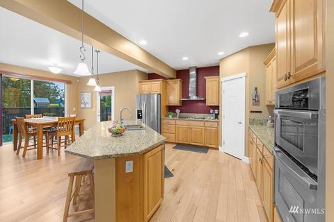 1402 Florence St, Enumclaw, WA 98022 photo 7