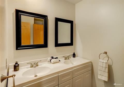 18234 94th Ave NE, Bothell, WA 98011 photo 33