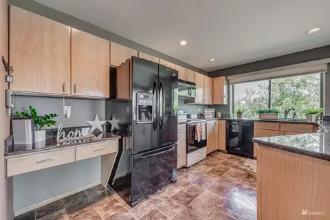 1011 39th St, Everett, WA 98201 photo 22