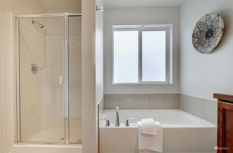 10711 Ross Rd #A, Bothell, WA 98011 photo 25