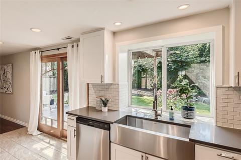 314 213th Pl SW, Bothell, WA 98021 photo 11