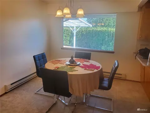 215 Heather Rd, Everett, WA 98203 photo 9