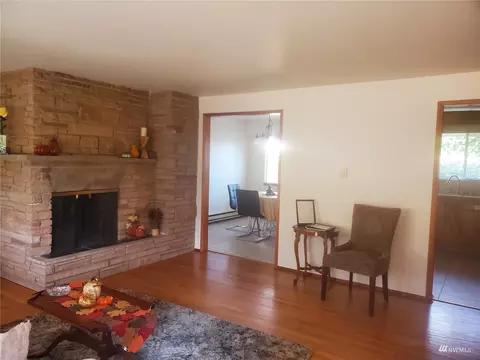 215 Heather Rd, Everett, WA 98203 photo 4
