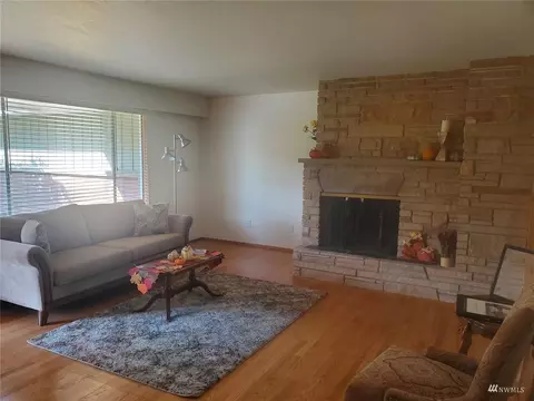 215 Heather Rd, Everett, WA 98203 photo 5