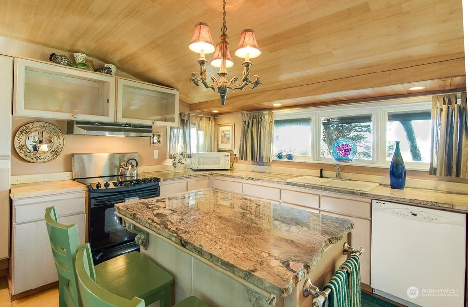  2 Cedar Ln, Pacific Beach, WA 98571 photo 11