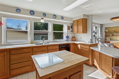 903 236th Pl SW, Bothell, WA 98021 photo 7