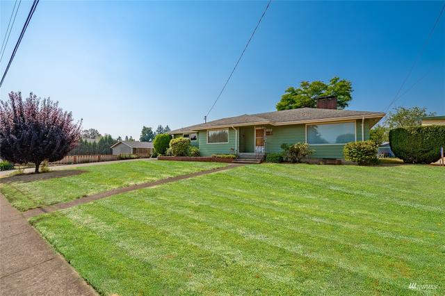803 N 8th St, Lynden, WA 98264
