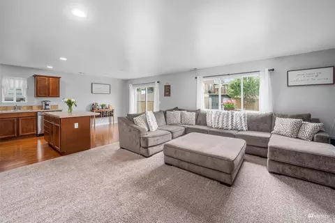 2420 193rd St E, Spanaway, WA 98387 photo 3