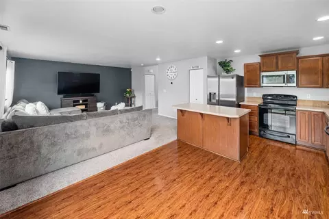 2420 193rd St E, Spanaway, WA 98387 photo 6