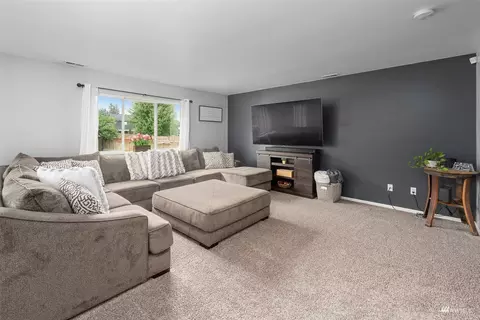 2420 193rd St E, Spanaway, WA 98387 photo 4