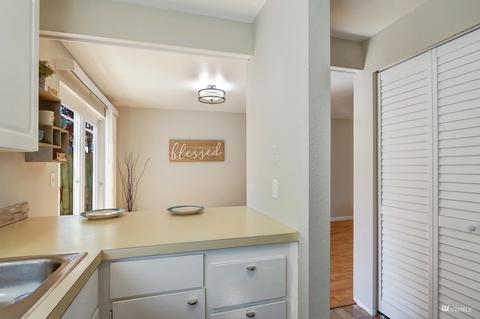 9025 11th Pl W, Everett, WA 98204 photo 8