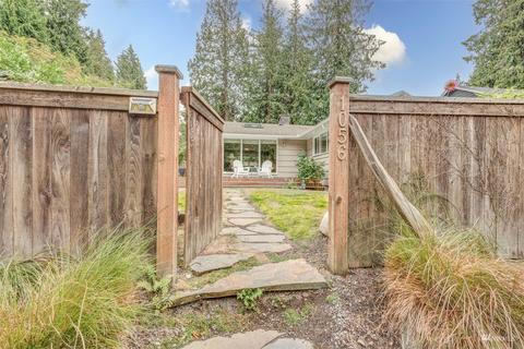 1056 Alder St, Edmonds, WA 98020 photo 3