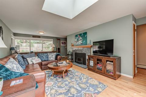 1056 Alder St, Edmonds, WA 98020 photo 14