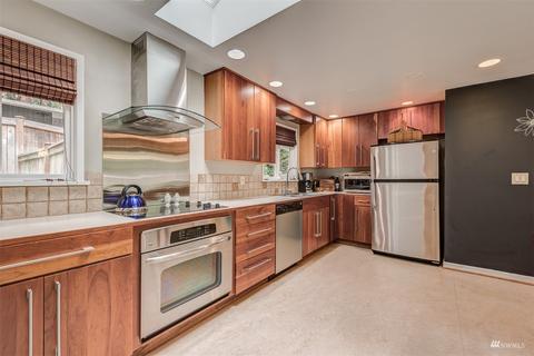 1056 Alder St, Edmonds, WA 98020 photo 8