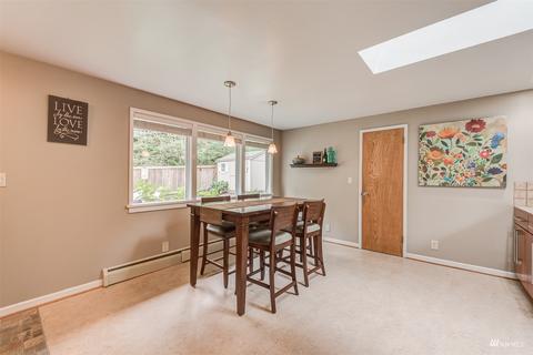 1056 Alder St, Edmonds, WA 98020 photo 5