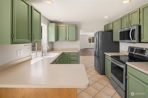 23333 45th Ave SE, Bothell, WA 98021 photo 13