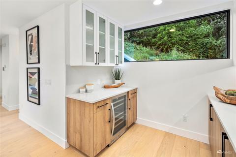2414 Everett Ave E, Seattle, WA 98102 photo 14