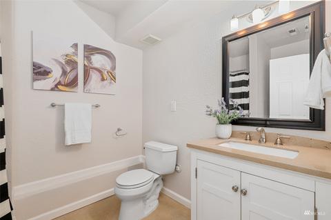 17312 17th Dr SE, Bothell, WA 98012 photo 22