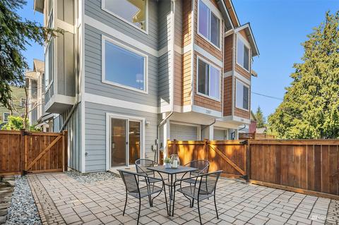 2207 E James St, Seattle, WA 98122 photo 1