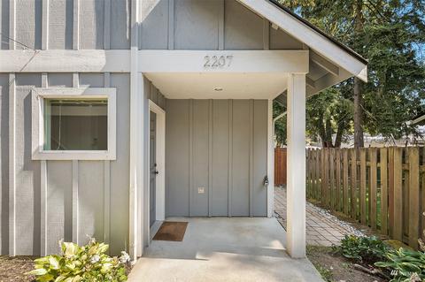 2207 E James St, Seattle, WA 98122 photo 3
