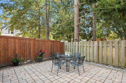 2207 E James St, Seattle, WA 98122 photo 21