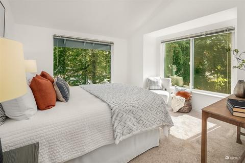 2207 E James St, Seattle, WA 98122 photo 16