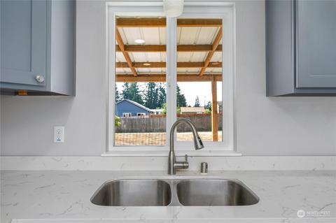 236 170th St E, Spanaway, WA 98387 photo 10
