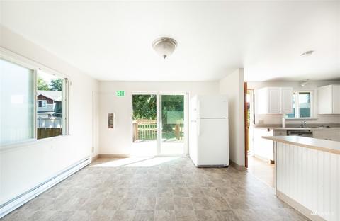 11919 E Gibson Rd, Everett, WA 98204 photo 16