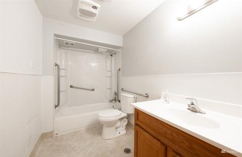 11919 E Gibson Rd, Everett, WA 98204 photo 22