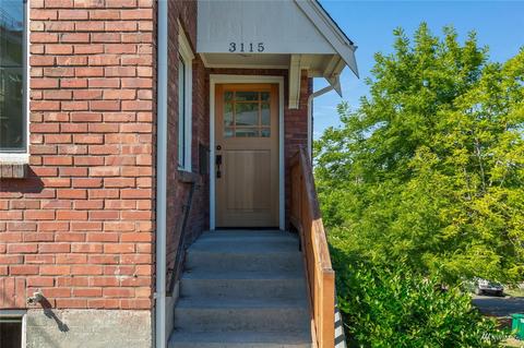3115 E Olive St, Seattle, WA 98122 photo 2