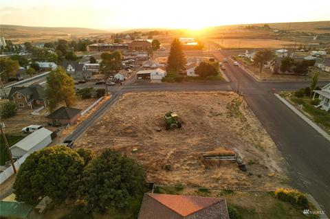 108 E 6th St, Lind, WA 99341 photo 1