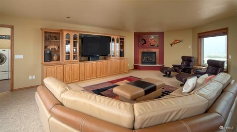 213 Mariners Point Rd, Sequim, WA 98382 photo 17