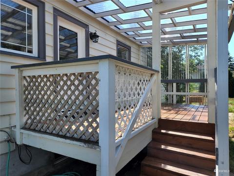 7426 Lower Ridge Rd, Everett, WA 98203 photo 13
