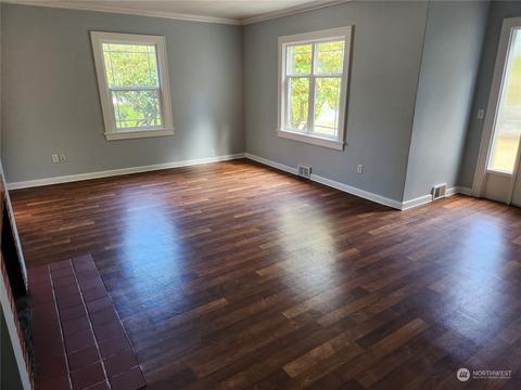 7426 Lower Ridge Rd, Everett, WA 98203 photo 5
