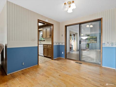 1178 Harding St, Enumclaw, WA 98022 photo 9