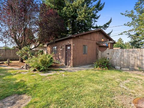 1178 Harding St, Enumclaw, WA 98022 photo 5
