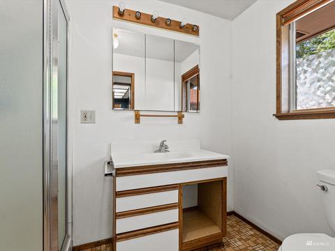 1178 Harding St, Enumclaw, WA 98022 photo 16