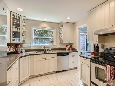 5616 Fleming St, Everett, WA 98203 photo 9