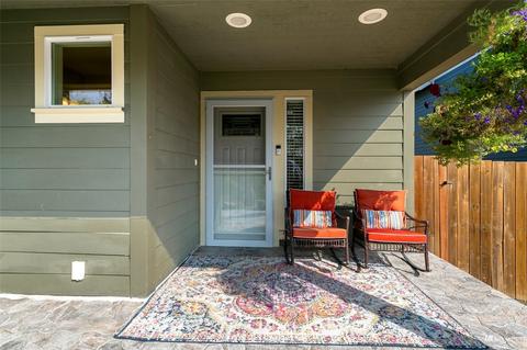 5916 164th Avenue Ct E, Sumner, WA 98390 photo 2