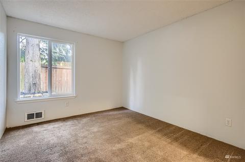 11201 3rd Ave SE #2E, Everett, WA 98208 photo 16