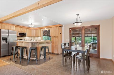 5641 E Grapeview Loop Rd, Allyn, WA 98524 photo 6