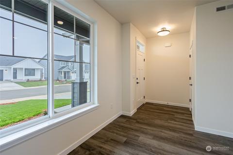 703 Cardinal Ave, Winlock, WA 98596 photo 8
