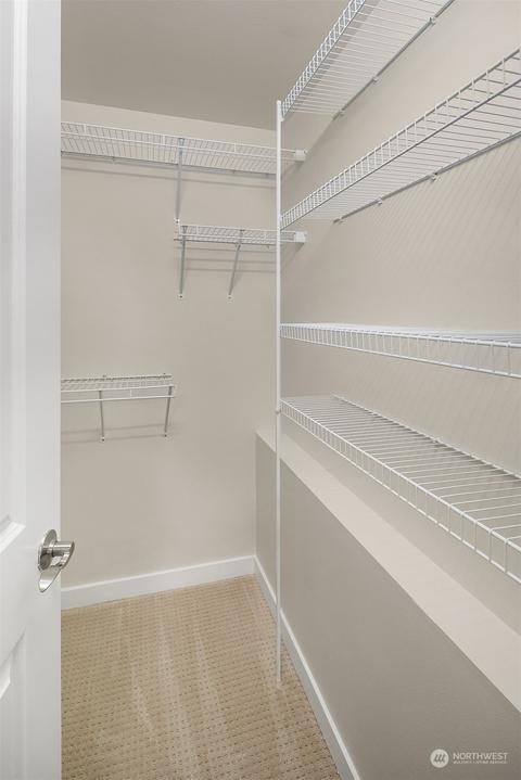 8546 Stone Ave N, Seattle, WA 98103 photo 31