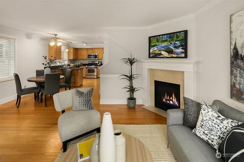 8546 Stone Ave N, Seattle, WA 98103 photo 12