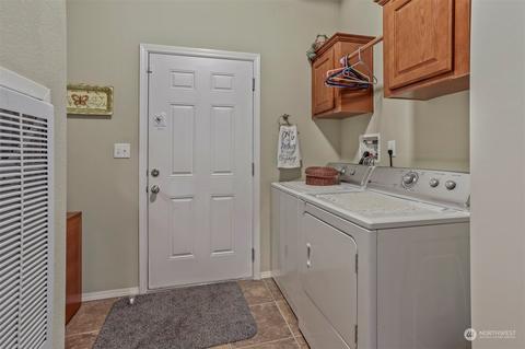 23830 Lake Dr W, Bothell, WA 98021 photo 26